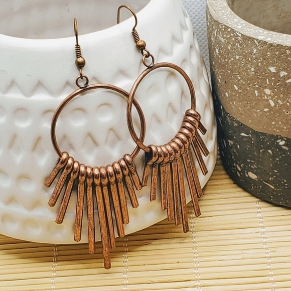 Mid Century Modern Style Antiqued Copper Earrings - Picture 1 of 4
